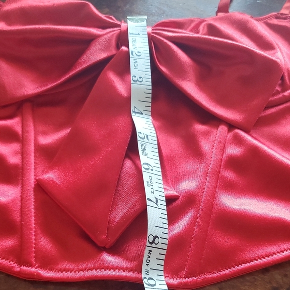 Elegant Red Satin Bow Bustier - Picture 5 of 5